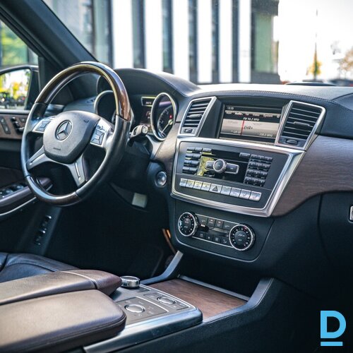 Pārdod Mercedes-Benz GL350 3.0d, 4matic, 2012