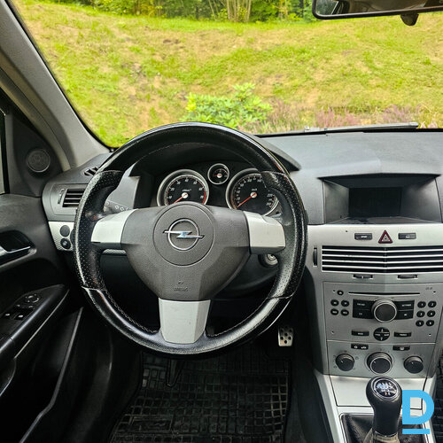Pārdod Opel Astra,OPC
