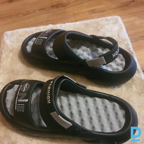 Pārdod BikBok Vīriešu sandales