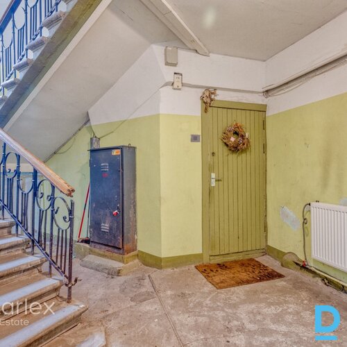 Trīsistabu dzīvoklis Birznieka Upīša ielā 26