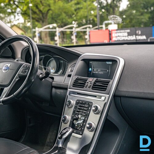 Pārdod Volvo XC60 2.0d, Ocean Race, 2015