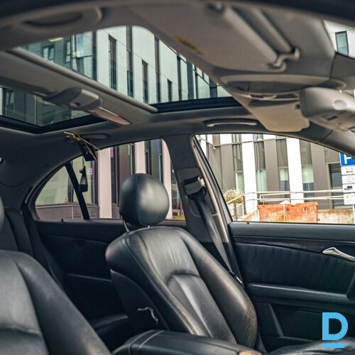 Pārdod Mercedes-Benz E320, 3.2d, Avangard, 2003 Pārdod Mercedes-Benz E320, 3.2d, Avangard, 2003