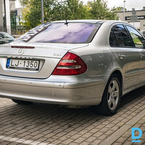 Pārdod Mercedes-Benz E320, 3.2d, Avangard, 2003 Pārdod Mercedes-Benz E320, 3.2d, Avangard, 2003