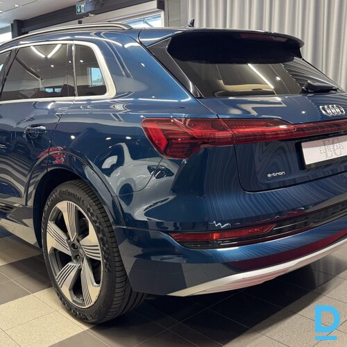 Pārdod Audi e-tron 55, 2018