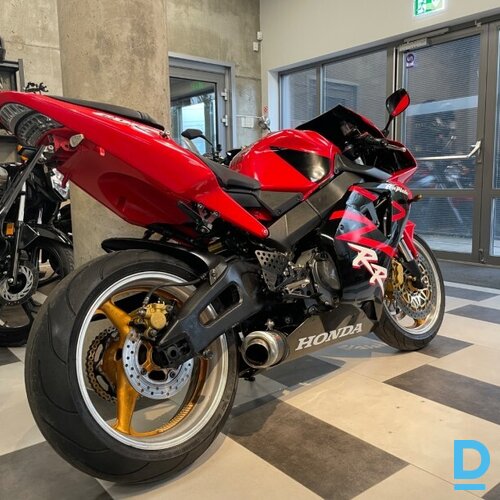 Pārdod Honda Cbr900RR motociklu, 954 cm³, 2002 Pārdod Honda Cbr900RR motociklu, 954 cm³, 2002
