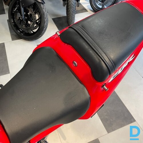 Pārdod Honda Cbr900RR motociklu, 954 cm³, 2002 Pārdod Honda Cbr900RR motociklu, 954 cm³, 2002