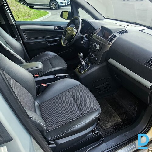 Pārdod Opel Zafira, OPC