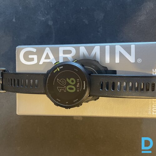 Pārdodu praktiski jaunu garmin pūlksteni