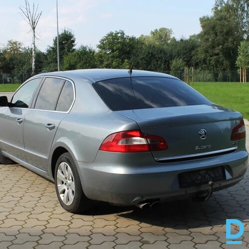 Pārdod Skoda Superb 2.0d, 2009