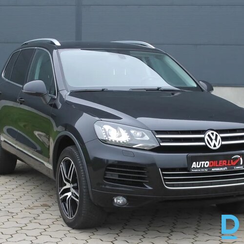 Pārdod Volkswagen Touareg 3.0d, 2013