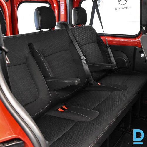 Pārdod Opel Vivaro Combi, 2017