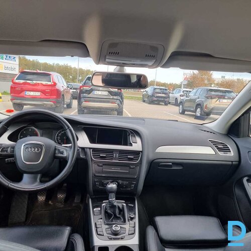 Pārdod Audi A4, 2011