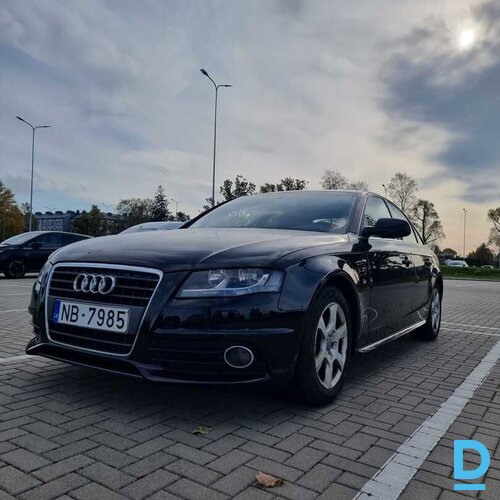 Pārdod Audi A4, 2011