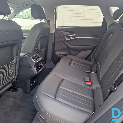 Pārdod Audi E-tron 55 95 kWh, 2019 Pārdod Audi E-tron 55 95 kWh, 2019