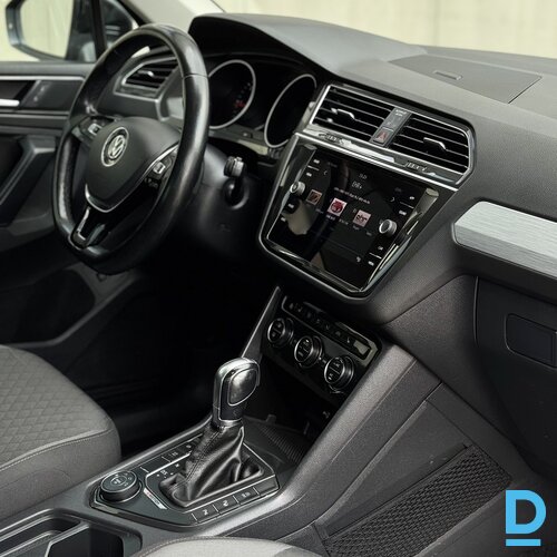 Pārdod Volkswagen Tiguan 2.0d, 2018