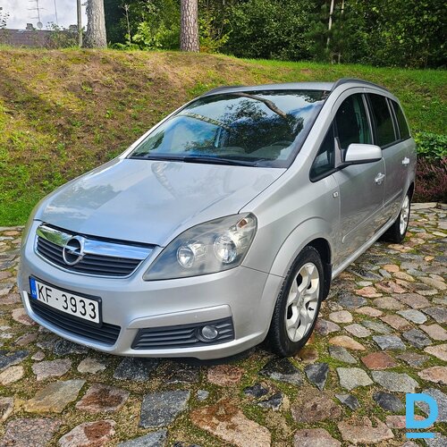 Pērk Opel Zafira OPC