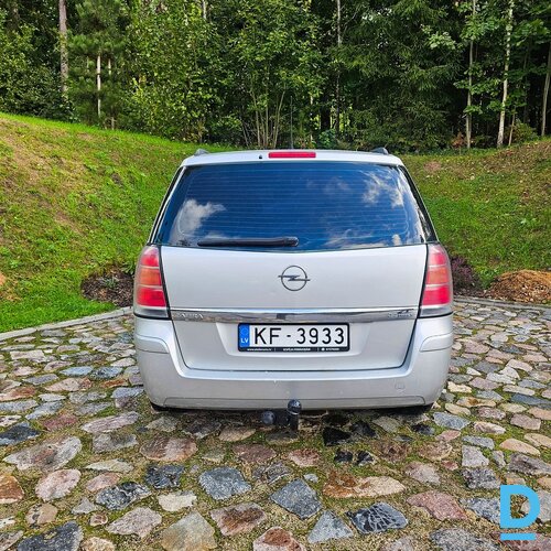 Pērk Opel Zafira OPC