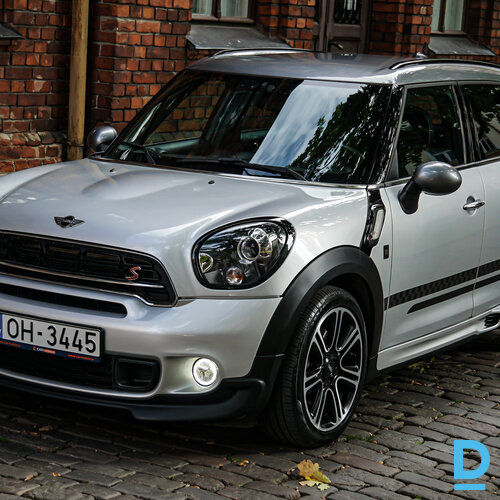 Pārdod MINI Countryman 1.6i, 2015