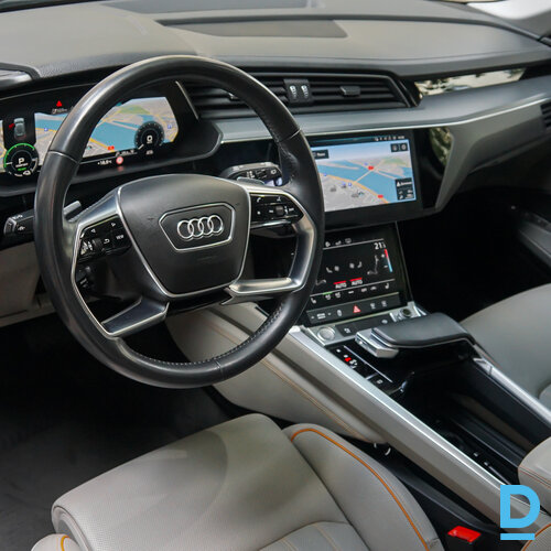 Pārdod Audi E-tron 55 kWh, 2019