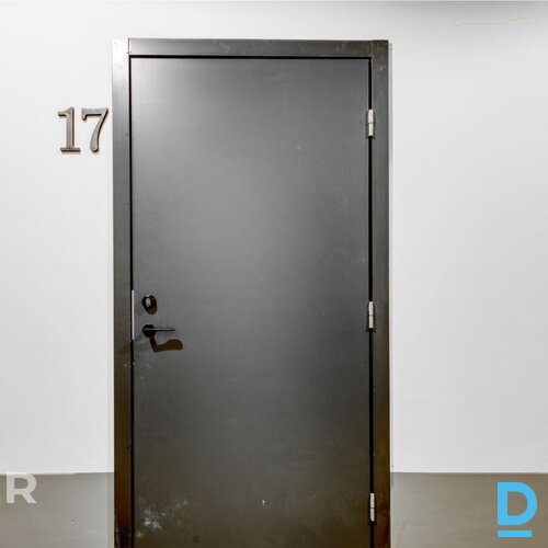 Pārdošanā kapitāli izremontēts vienistabas dzīvoklis 500 metrus no jūras.Dzīvokļ