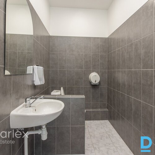 Mansarda birojs pēc kapitālā remonts pie Andrejostas