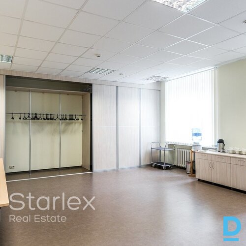 Mansarda birojs pēc kapitālā remonts pie Andrejostas