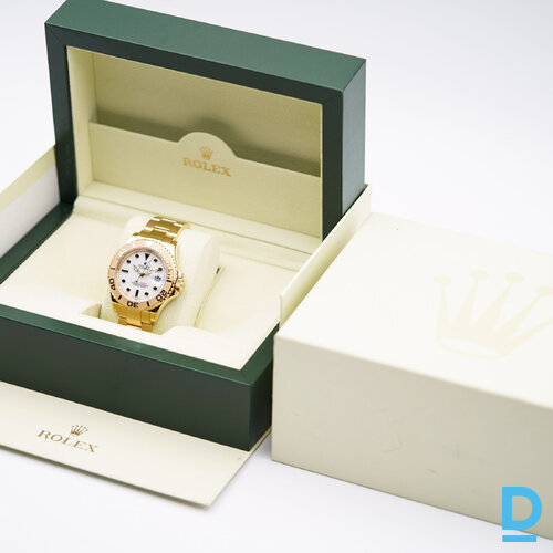Pārdod Rolex Yacht Master 40 mm Pārdod Rolex Yacht Master 40 mm