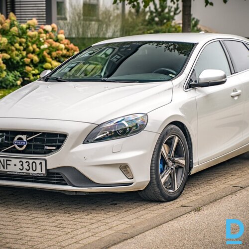 Pārdod Volvo V40, 2.0d, R-Design, 2014