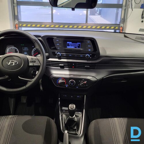 Pārdod Hyundai i20 1.2b, 2020