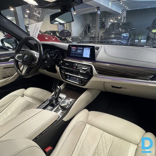 Pārdod BMW M550i Xdrive, 2017