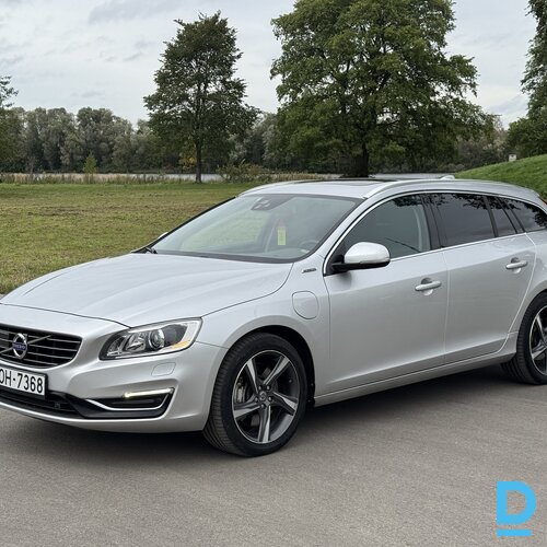 Pārdod Volvo V60 2.4 hybrid, 2013