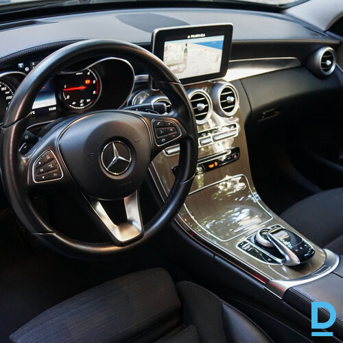 Pārdod Mercedes-Benz C 220 2.2d, 2015