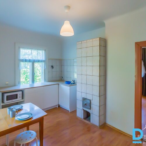 78.4 m² māja, 72.4 m² pirts, 152.6 m² saimniecības ēka, 1769 m² zeme, Lāčplēša iela 17, Līvāni, Līvānu novads, Latvija.