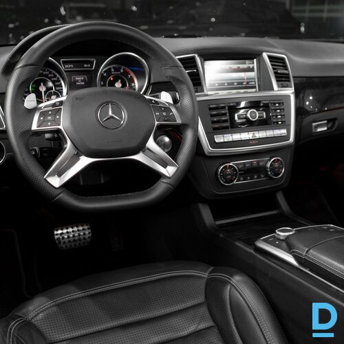 Pārdod Mercedes-Benz ML 63 AMG, 2015 Pārdod Mercedes-Benz ML 63 AMG, 2015
