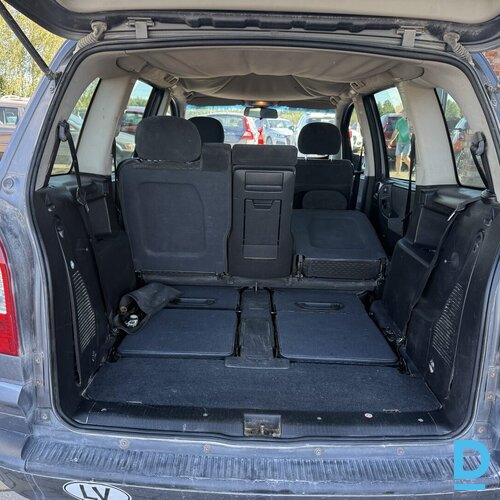 Pārdod Opel Zafira 2.0d, 2005