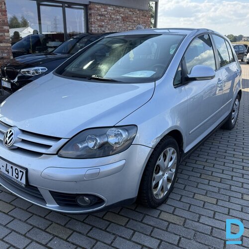 Pārdod Volkswagen Golf Plus 1.6i, 2007