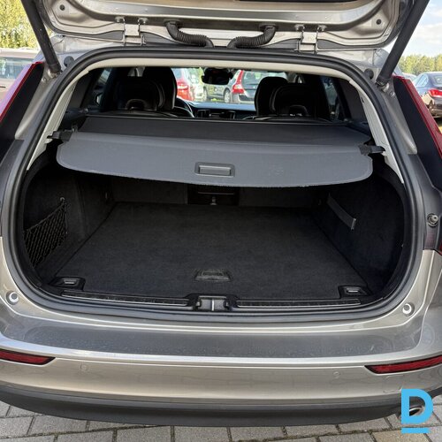 Pārdod Volvo V60 2.0d, 2019 Pārdod Volvo V60 2.0d, 2019