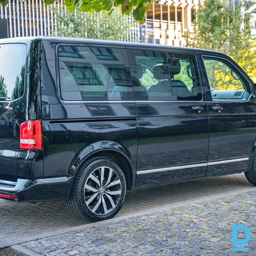 Pārdod Volkswagen Multivan 2.0d, 2015