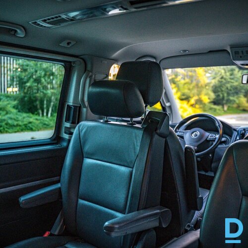 Pārdod Volkswagen Multivan 2.0d, 2015
