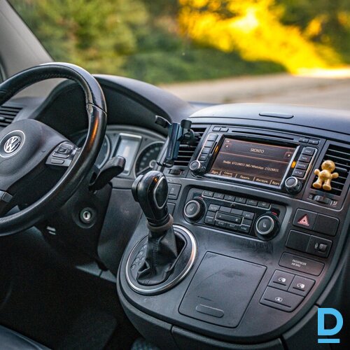 Pārdod Volkswagen Multivan 2.0d, 2015
