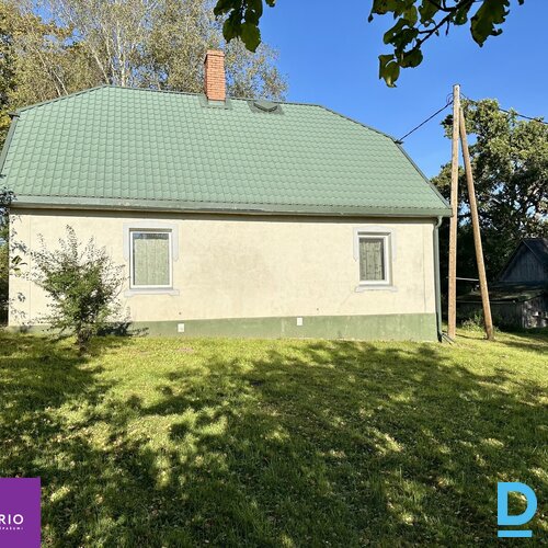 Pārdod māju Alūksnes novads Zeltiņu pagasts Plūdoņi 