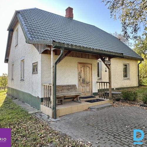 Pārdod māju Alūksnes novads Zeltiņu pagasts Plūdoņi 