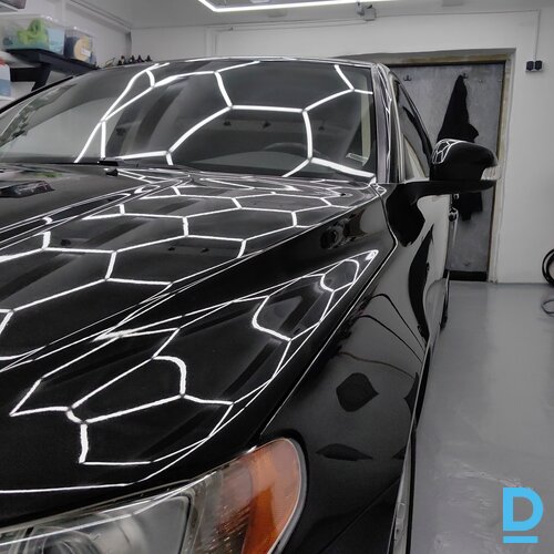 Auto virsbūves pulēšana un citi darbi