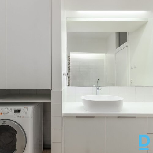 Izīrē dzīvokli Rīga