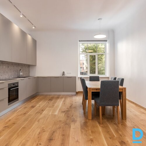 Izīrē dzīvokli Rīga