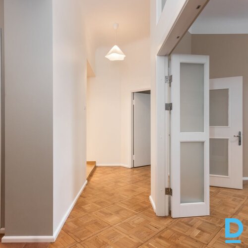 Izīrē dzīvokli Rīga