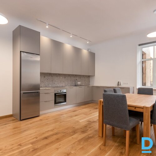 Izīrē dzīvokli Rīga