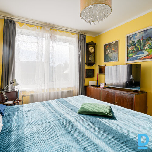 Pārdod dzīvokli Baldones iela 10