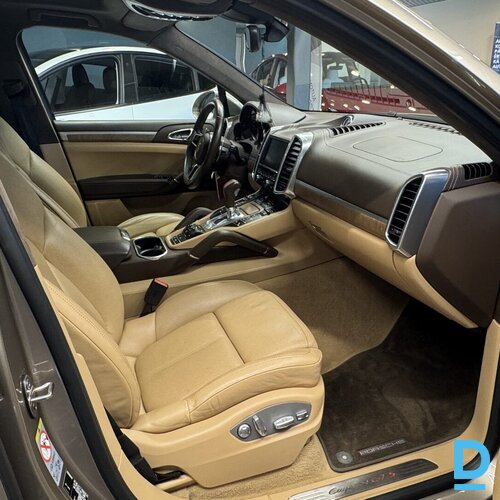 Pārdod Porsche Cayenne Gts, 2015