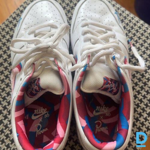 Nike sb dunk low Parra( rets modelis)